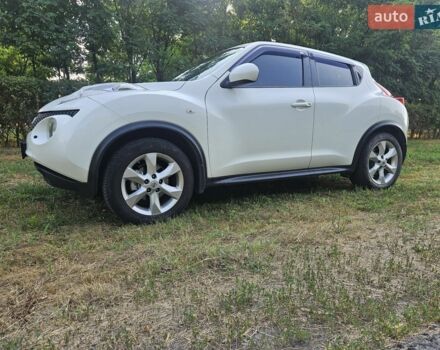 Білий Ніссан Жук, об'ємом двигуна 1.6 л та пробігом 128 тис. км за 10700 $, фото 1 на Automoto.ua