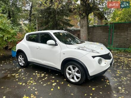 Белый Ниссан Жук, объемом двигателя 1.6 л и пробегом 147 тыс. км за 9500 $, фото 1 на Automoto.ua