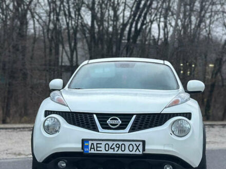 Белый Ниссан Жук, объемом двигателя 1.6 л и пробегом 128 тыс. км за 10700 $, фото 1 на Automoto.ua
