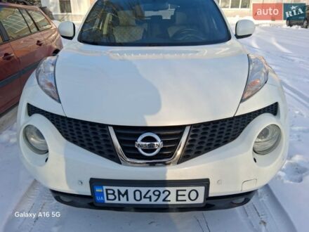 Белый Ниссан Жук, объемом двигателя 1.6 л и пробегом 75 тыс. км за 11000 $, фото 1 на Automoto.ua