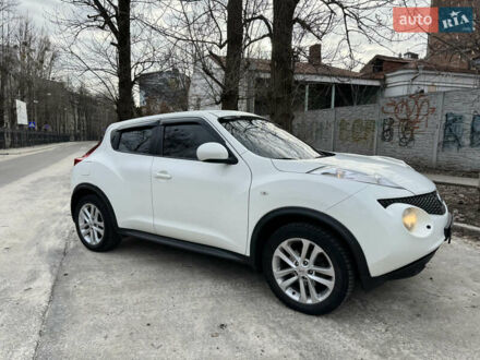 Ниссан Жук 2012 в Харькове на Automoto.ua Белый Ниссан Жук, объемом двигателя 1.6 л и пробегом 138 тыс. км за 11500 $, фото 1 на Automoto.ua