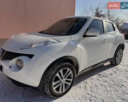 Белый Ниссан Жук, объемом двигателя 1.6 л и пробегом 116 тыс. км за 9800 $, фото 1 на Automoto.ua