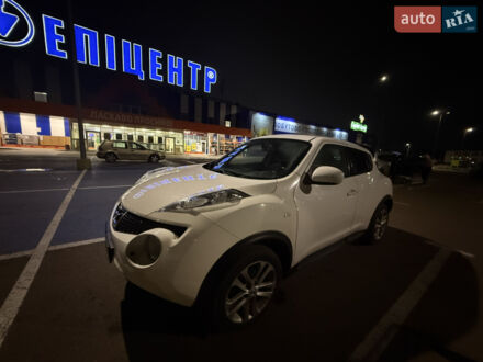 Белый Ниссан Жук, объемом двигателя 1.6 л и пробегом 218 тыс. км за 9500 $, фото 1 на Automoto.ua