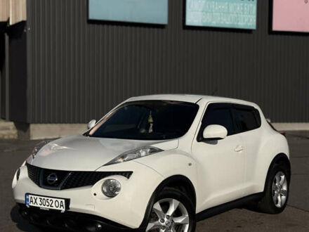 Белый Ниссан Жук, объемом двигателя 1.6 л и пробегом 83 тыс. км за 10300 $, фото 1 на Automoto.ua