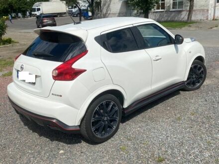 Белый Ниссан Жук, объемом двигателя 1.6 л и пробегом 150 тыс. км за 10900 $, фото 1 на Automoto.ua