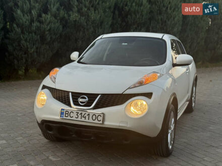Ниссан Жук 2013 в Самборе на Automoto.ua Белый Ниссан Жук, объемом двигателя 1.6 л и пробегом 137 тыс. км за 9600 $, фото 1 на Automoto.ua