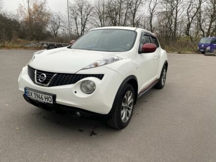 Белый Ниссан Жук, объемом двигателя 1.6 л и пробегом 128 тыс. км за 8950 $, фото 1 на Automoto.ua