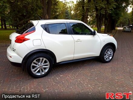 Ниссан Жук 2013 в Конотопе на Automoto.ua Белый Ниссан Жук, объемом двигателя 1.6 л и пробегом 174 тыс. км за 10550 $, фото 1 на Automoto.ua