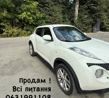 Белый Ниссан Жук, объемом двигателя 0 л и пробегом 218 тыс. км за 10500 $, фото 1 на Automoto.ua