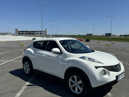 Ниссан Жук 2013 в Львове на Automoto.ua Белый Ниссан Жук, объемом двигателя 1.6 л и пробегом 129 тыс. км за 10000 $, фото 1 на Automoto.ua