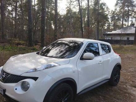 Белый Ниссан Жук, объемом двигателя 1.6 л и пробегом 170 тыс. км за 8900 $, фото 1 на Automoto.ua