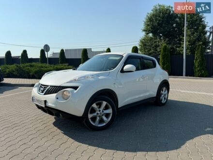 Белый Ниссан Жук, объемом двигателя 1.6 л и пробегом 138 тыс. км за 9500 $, фото 1 на Automoto.ua