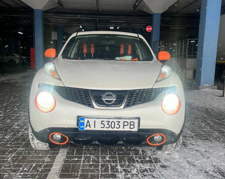 Белый Ниссан Жук, объемом двигателя 1.6 л и пробегом 122 тыс. км за 10600 $, фото 1 на Automoto.ua