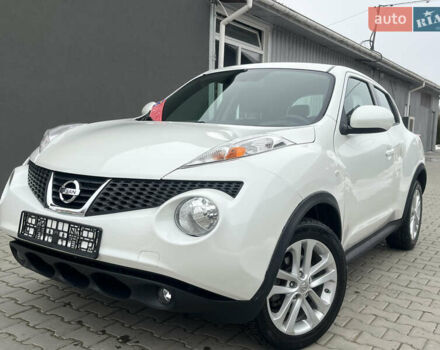 Белый Ниссан Жук, объемом двигателя 1.6 л и пробегом 125 тыс. км за 9450 $, фото 1 на Automoto.ua