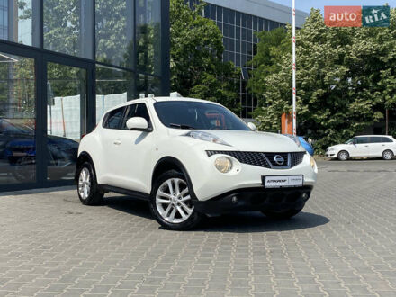 Ниссан Жук 2014 в Одессе на Automoto.ua Белый Ниссан Жук, объемом двигателя 1.6 л и пробегом 135 тыс. км за 10500 $, фото 1 на Automoto.ua