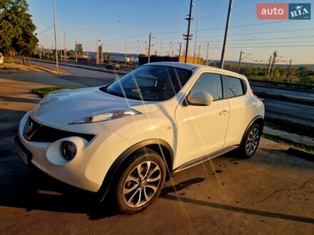 Белый Ниссан Жук, объемом двигателя 1.6 л и пробегом 122 тыс. км за 11800 $, фото 1 на Automoto.ua