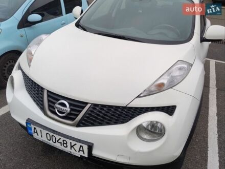 Белый Ниссан Жук, объемом двигателя 1.6 л и пробегом 105 тыс. км за 10000 $, фото 1 на Automoto.ua