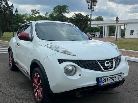 Белый Ниссан Жук, объемом двигателя 1.6 л и пробегом 106 тыс. км за 10700 $, фото 1 на Automoto.ua