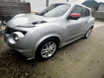 Белый Ниссан Жук, объемом двигателя 1.6 л и пробегом 99 тыс. км за 12800 $, фото 1 на Automoto.ua