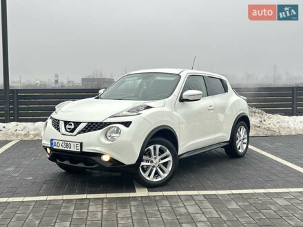 Белый Ниссан Жук, объемом двигателя 1.6 л и пробегом 75 тыс. км за 11699 $, фото 1 на Automoto.ua