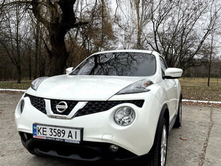 Ниссан Жук 2017 в Марганце на Automoto.ua Белый Ниссан Жук, объемом двигателя 1.6 л и пробегом 70 тыс. км за 14500 $, фото 1 на Automoto.ua