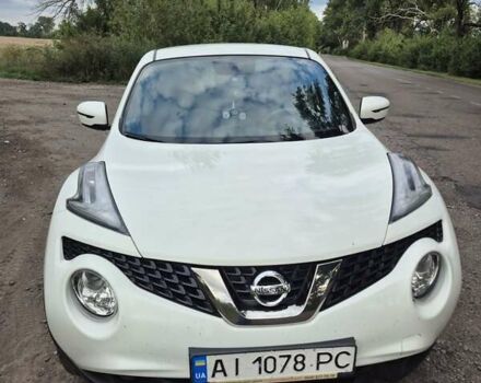 Белый Ниссан Жук, объемом двигателя 1.6 л и пробегом 130 тыс. км за 12000 $, фото 1 на Automoto.ua
