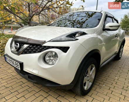 Белый Ниссан Жук, объемом двигателя 1.6 л и пробегом 203 тыс. км за 12500 $, фото 1 на Automoto.ua