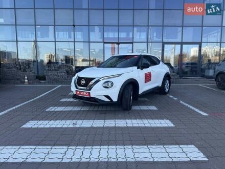 Белый Ниссан Жук, объемом двигателя 1 л и пробегом 55 тыс. км за 18469 $, фото 1 на Automoto.ua