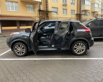 Черный Ниссан Жук, объемом двигателя 1.6 л и пробегом 276 тыс. км за 8900 $, фото 7 на Automoto.ua