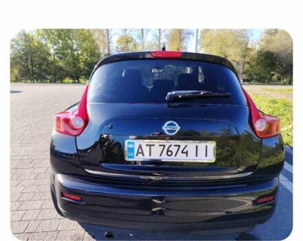 Черный Ниссан Жук, объемом двигателя 1.6 л и пробегом 300 тыс. км за 11517 $, фото 3 на Automoto.ua