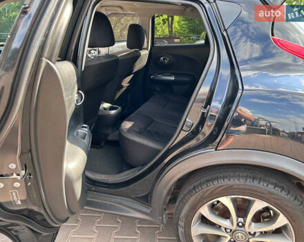 Черный Ниссан Жук, объемом двигателя 1.6 л и пробегом 270 тыс. км за 7800 $, фото 11 на Automoto.ua
