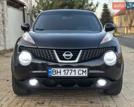 Черный Ниссан Жук, объемом двигателя 1.6 л и пробегом 117 тыс. км за 9900 $, фото 15 на Automoto.ua