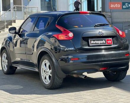 Черный Ниссан Жук, объемом двигателя 1.6 л и пробегом 115 тыс. км за 10030 $, фото 8 на Automoto.ua