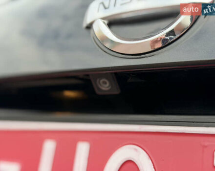 Черный Ниссан Жук, объемом двигателя 1.5 л и пробегом 184 тыс. км за 9300 $, фото 17 на Automoto.ua