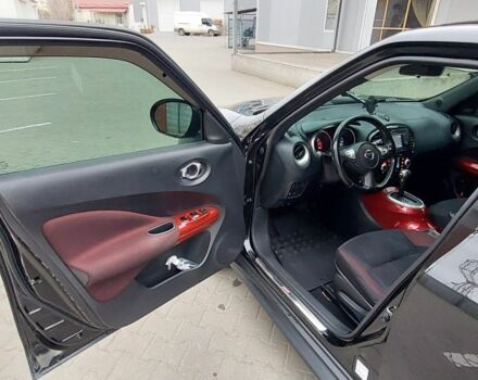 Черный Ниссан Жук, объемом двигателя 1.6 л и пробегом 124 тыс. км за 10700 $, фото 8 на Automoto.ua