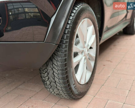 Черный Ниссан Жук, объемом двигателя 1.5 л и пробегом 184 тыс. км за 9300 $, фото 10 на Automoto.ua