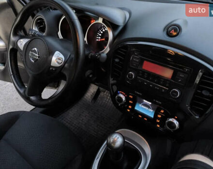 Черный Ниссан Жук, объемом двигателя 1.6 л и пробегом 153 тыс. км за 9500 $, фото 3 на Automoto.ua