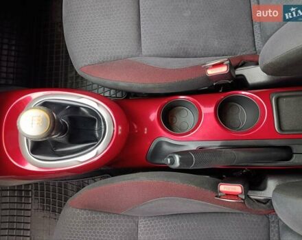 Черный Ниссан Жук, объемом двигателя 1.5 л и пробегом 244 тыс. км за 8222 $, фото 21 на Automoto.ua