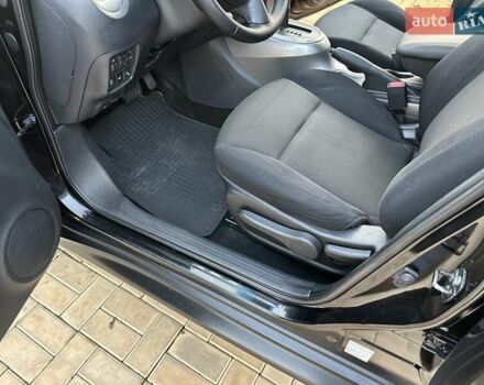Черный Ниссан Жук, объемом двигателя 1.6 л и пробегом 117 тыс. км за 9900 $, фото 55 на Automoto.ua