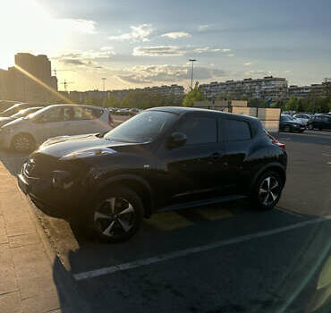 Чорний Ніссан Жук, об'ємом двигуна 1.6 л та пробігом 164 тис. км за 10300 $, фото 3 на Automoto.ua