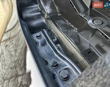 Черный Ниссан Жук, объемом двигателя 1.6 л и пробегом 117 тыс. км за 9900 $, фото 82 на Automoto.ua