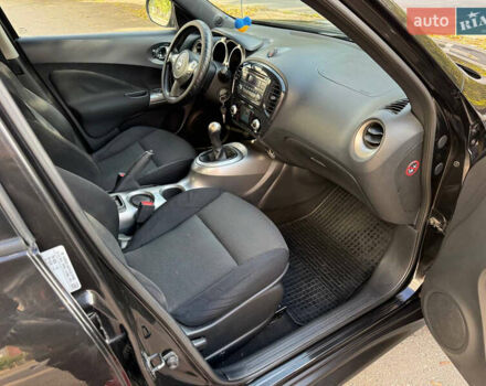 Черный Ниссан Жук, объемом двигателя 1.6 л и пробегом 187 тыс. км за 7700 $, фото 23 на Automoto.ua