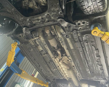 Черный Ниссан Жук, объемом двигателя 1.6 л и пробегом 270 тыс. км за 8500 $, фото 13 на Automoto.ua