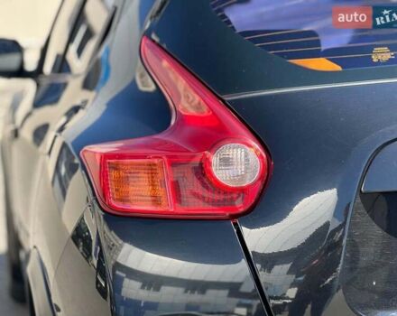 Черный Ниссан Жук, объемом двигателя 1.6 л и пробегом 115 тыс. км за 10030 $, фото 10 на Automoto.ua