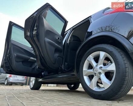 Черный Ниссан Жук, объемом двигателя 1.6 л и пробегом 117 тыс. км за 9900 $, фото 50 на Automoto.ua