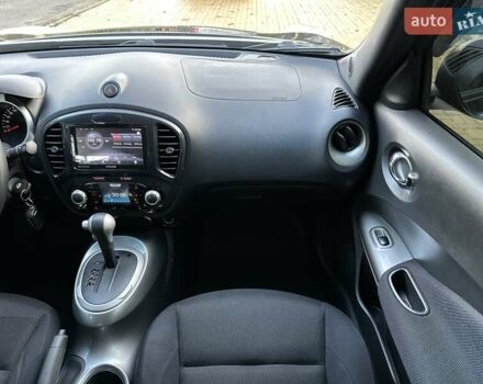 Черный Ниссан Жук, объемом двигателя 1.6 л и пробегом 117 тыс. км за 9900 $, фото 26 на Automoto.ua