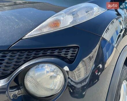 Черный Ниссан Жук, объемом двигателя 1.6 л и пробегом 115 тыс. км за 10030 $, фото 13 на Automoto.ua