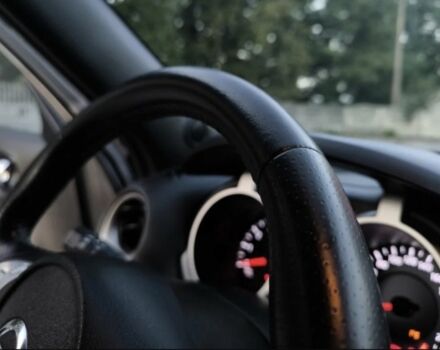 Черный Ниссан Жук, объемом двигателя 1.6 л и пробегом 153 тыс. км за 9500 $, фото 11 на Automoto.ua