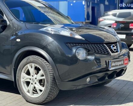 Черный Ниссан Жук, объемом двигателя 1.6 л и пробегом 115 тыс. км за 10030 $, фото 5 на Automoto.ua