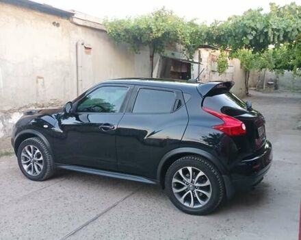 Черный Ниссан Жук, объемом двигателя 1.6 л и пробегом 160 тыс. км за 9300 $, фото 5 на Automoto.ua